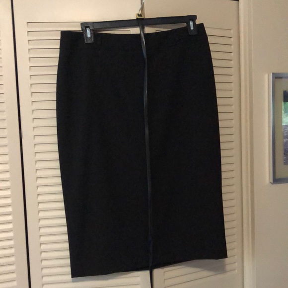 Jones New York Dresses & Skirts - Jones New York Skirt Size 12-Black. New With Tags and Never Worn !